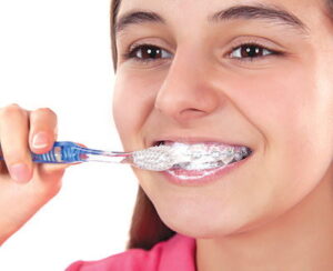 women brushing